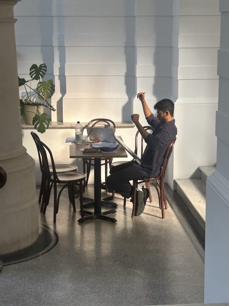 Aalim Chowdhry sketching a commission piece at the Tate